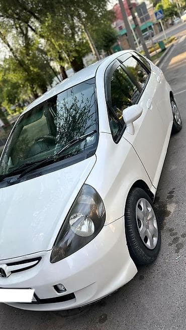 Продажа авто: Honda Fit: 2003 г., 1.3 л, Вариатор, Бензин, Хэтчбэк — 3