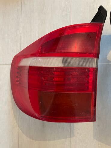 задние стоп: БМВ Е70 Х5 ЗАДНИЕ ПЛАФОНЫ ДВЕРИ — 5