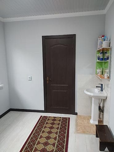 4 bedroom: Арча бешик,ул.кызыл адыр,рядом гос.садик 19 Двор и постройки: - — 10