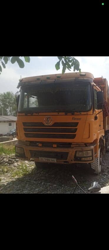 продам домкрат: Жүк ташуучу унаа, Howo, Стандарт, Колдонулган — 2