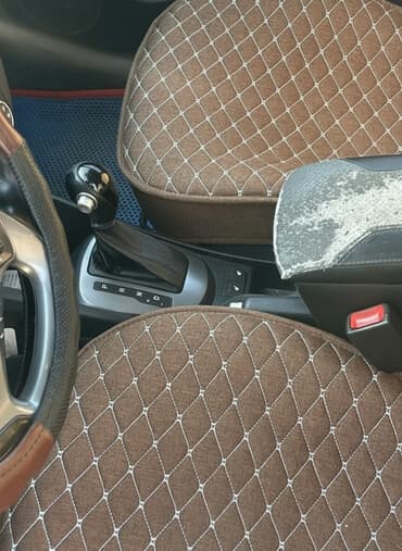 дополнительные приборы: Kia Rio: 2017 г., 1.6 л, Автомат, Бензиновая, Хэтчбэк — 2