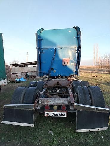 машина саларис: Тягач, Без прицепа — 3