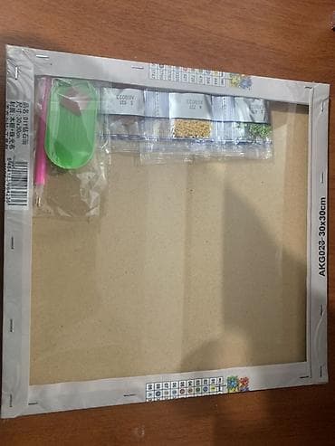 цена лабубу оригинал: Набор для алмазной мозаики 30×30 см — сюжет с популярными персонажами — 1