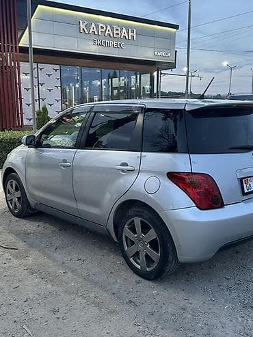 Продажа авто: Toyota Ist: 2003 г., 1.3 л, Автомат, Бензин, Хэтчбэк — 2