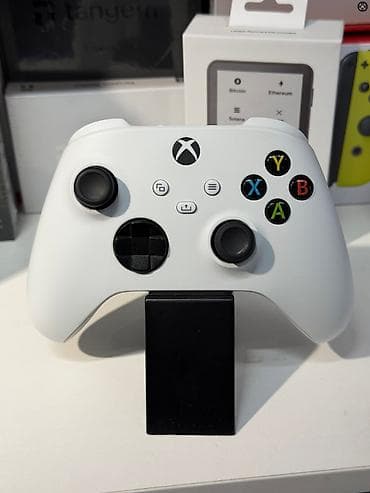 ipad 2: Игровая консоль Xbox Series S + беспроводной контроллер Xbox Wireless — 2