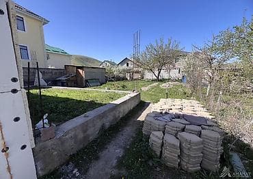 Недвижимость: Продаётся дом в ж/м Арча-Бешик 📍 ул. Садырбаева (Баха) / ул — 3