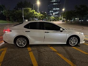 авто камири: Toyota Camry: 2019 г., 2.5 л, Автомат, Гибрид, Седан — 3