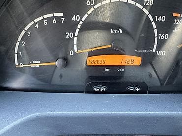 с большим баком: Mercedes-Benz Спринтер: 2003 г., 2.2 л, Механика, Дизель, Бус — 4