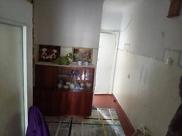 дом кара балта: 2 комнаты, 54 м², 2 этаж, Без ремонта — 3