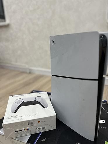 Продаю пс 5 (PlayStation 5) версия с дисководом! Почти новый покупал