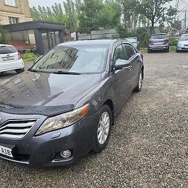 Toyota Camry: 2010 г., 3.5 л, Автомат, Бензин, Седан — 2