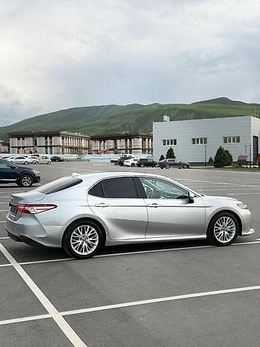 camry 2010: Toyota Camry: 2019 г., 2.5 л, Автомат, Гибрид, Седан — 5