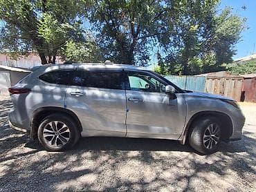 byd e2 2023: Toyota Highlander: 2022 г., 2.5 л, Автомат, Гибрид, Кроссовер — 3