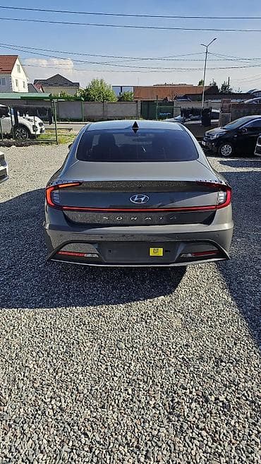 Hyundai Sonata: 2022 г., 2 л, Автомат, Газ, Седан — 2