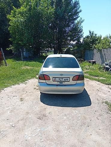 нисан примера p10: Nissan Primera: 2001 г., Седан — 3