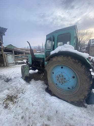 продажа урал мотоцикл: Трактор универсально-пропашной, класс примерно 1,4–2,0 тс (визуально — 2