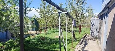 1й этаж: Продаётся частный дом с участком и хозяйственными постройками. - — 8