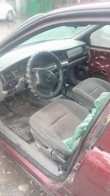 запчасти опель омега б: Opel Vectra: 1999 г., 1.8 л, Механика, Бензин, Седан — 2