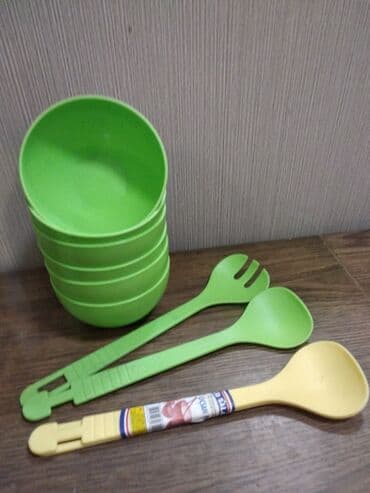 одноразовая посуда оптом: Туристический набор. пластмасса. Турция кесушек 6 штук. цена350 сом — 1