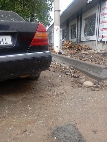 водный катер: Mercedes-Benz S-Class: 1994 г., 1.8 л, Механика, Бензин, Седан — 2