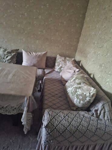 ткань на мебель: Прямой диван, Б/у, Трехместный — 3