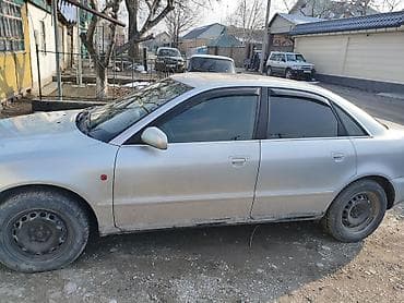 Транспорт: Audi A4: 1997 г., Автомат, Бензин, Седан — 3