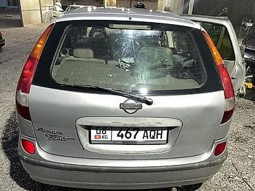 Nissan Almera Tino: 2001 г., 1.8 л, Кол менен иштөөчү, Бензин, Вэн/Минивэн — 7