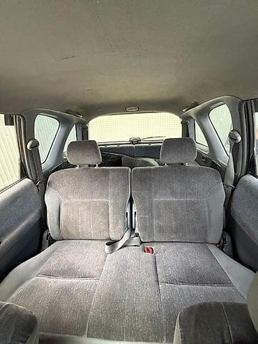 Toyota: Toyota Ipsum: 1998 г., 2 л, Автомат, Бензин, Минивэн — 8