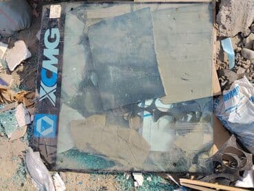 Стекла и комплектующие: Лобовой передний задний боковой различных размеров и форм — 6