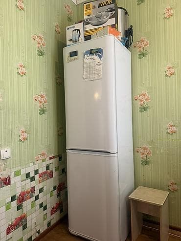 deepcool ice wind pro: Холодильник двухкамерный, белый, с нижней морозильной камерой — 2