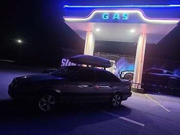 neta gt: Volkswagen Passat: 1991 г., Механика, Газ, Седан — 7