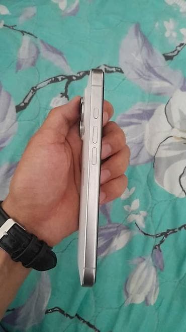 айфон 7 с: IPhone 16 про
Срочно нужны деньги — 4