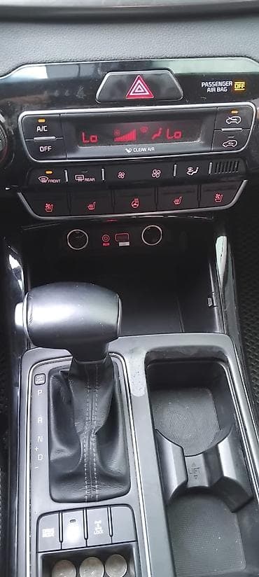 Транспорт: Kia Sorento: 2019 г., 2 л, Автомат, Дизель, Кроссовер — 6