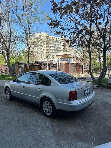 ford focus 2000: Volkswagen Passat: 1999 г., Седан — 5