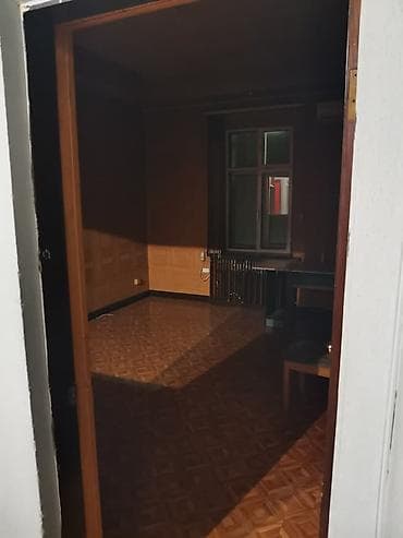 золотом квадрате: Аренда офисов, 70 м², В административном здании, 1 линия — 3