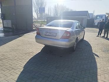 yamaha r7: Toyota Camry: 2002 г., Седан — 5