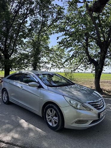 газ соната: Hyundai Sonata: 2010 г., 2 л, Автомат, Газ, Седан — 2