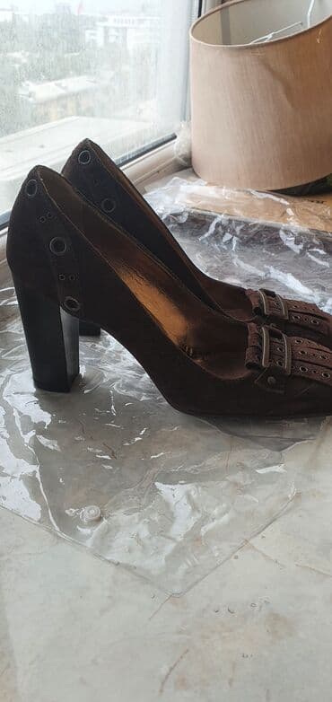 фирменная обувь из италии: Туфли, 40, Dolce & Gabbana, Б/у — 3