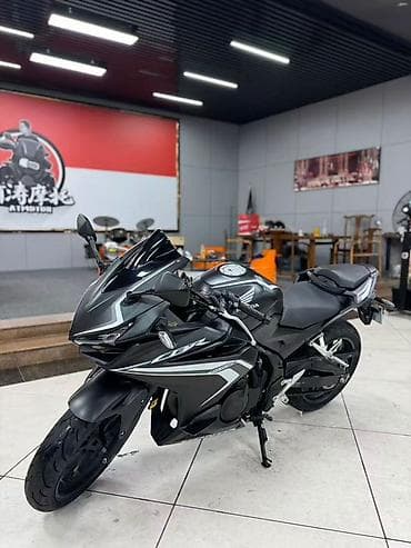 продажа мотоцикла: Honda CBR400R 2022 года 9 месяц Пробег 12300 км АБС, трекшн контрол — 1