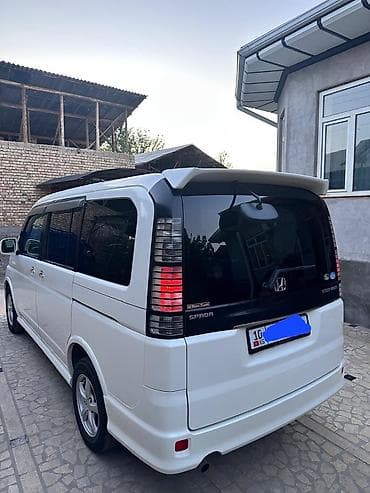 daewoo neksia: Honda Stepwgn: 2004 г., 0.2 л, Автомат, Бензин, Минивэн — 4