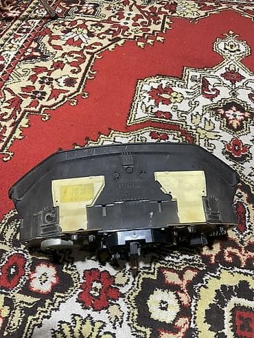 пассат панел: Щиток приборов Mercedes-Benz 1991 г., Б/у, Оригинал, Германия — 3