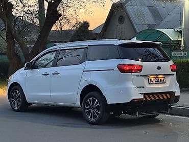 zuumav k8: Kia Carnival: 2018 г., 2.2 л, Автомат, Дизель, Минивэн — 3