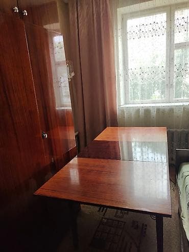 стол складной бу: Продаю стол раскладной для зала. Ширина 80см, длина 1м 20см, высота — 6