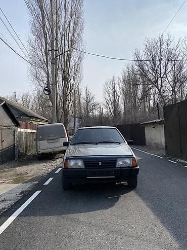 ВАЗ (ЛАДА) 2109: 2001 г., 1.5 л, Ручные, Бензин, Седан