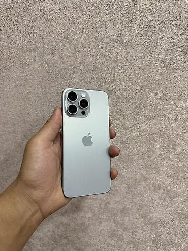 IPhone 15 Pro Max, Б/у, 256 ГБ, Серебристый, Защитное стекло, Чехол, 87 %