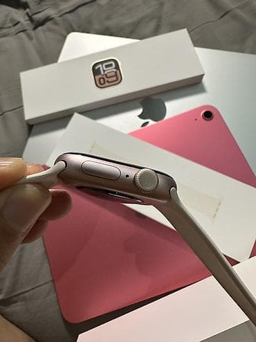 Детские смарт-часы: Apple Watch 10, 42 мм, цвет Rose Gold. Характеристики и комплект: - — 3