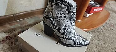 Ботильоны женские с принтом под змеиную кожу. - Материал верха