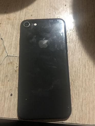 IPhone 8, Б/у, 64 ГБ, Черный, Зарядное устройство, Кабель