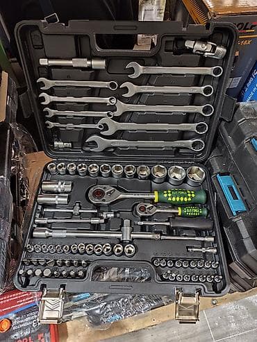 Набор ручного инструмента ELIT FORCE, 82 предмета, в прочном