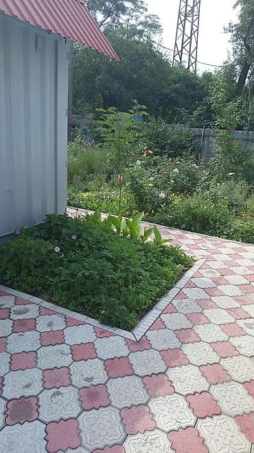 уча: Продается Дом в центре с видом на Ботанический сад (золотой квадрат — 4